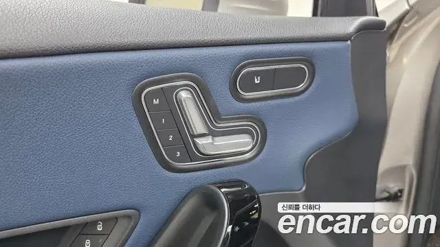 Mercedes-Benz A-Class 2019 — Фото 18/20