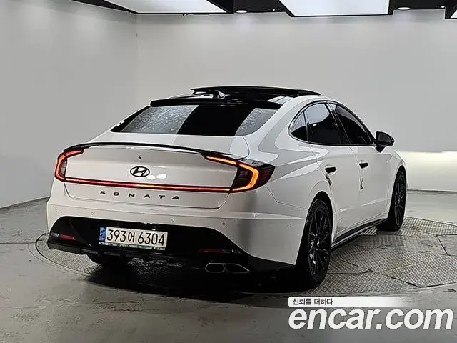 Hyundai Sonata 2019 — Фото 3/18