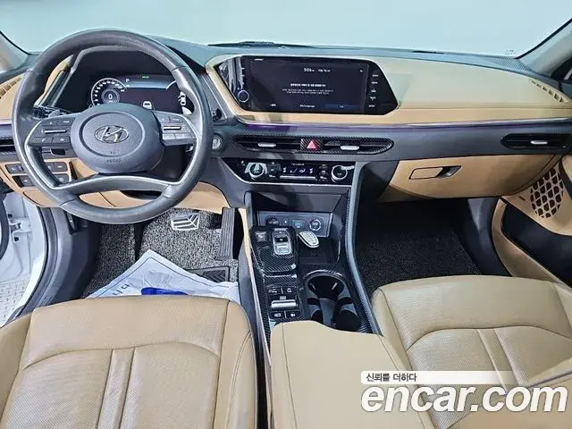 Hyundai Sonata 2019 — Фото 4/18