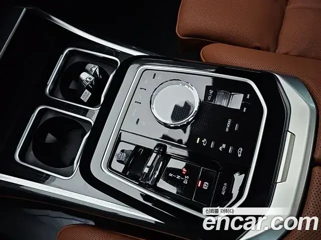BMW 7 Series 2025 — Фото 7/19