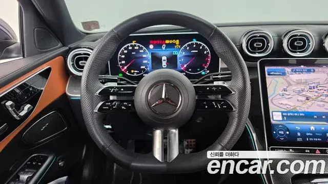 Mercedes-Benz C-Class 2023 — Фото 12/20