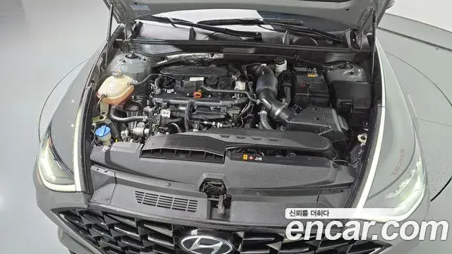 Hyundai Sonata 2022 — Фото 6/20