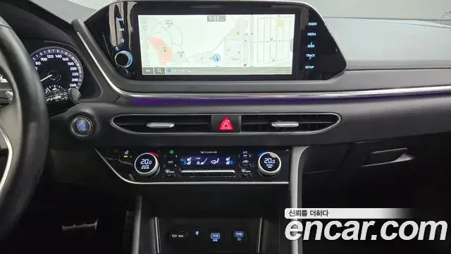 Hyundai Sonata 2022 — Фото 12/20