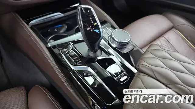 BMW 5 Series 2022 — Фото 9/20