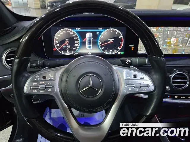 Mercedes-Benz S-Class 2019 — Фото 7/20