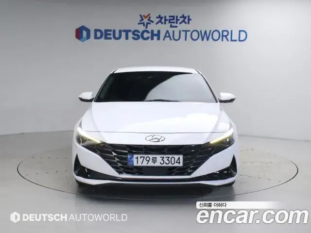 Hyundai Avante 2023 — Фото 1/12