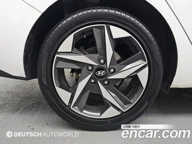 Hyundai Avante 2023 — Фото 7/12