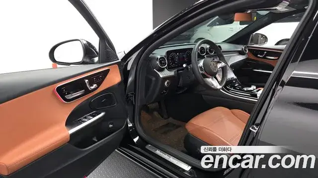 Mercedes-Benz C-Class 2024 — Фото 10/20