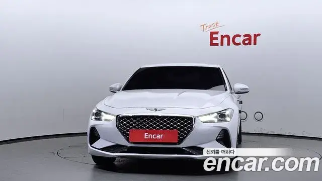 Genesis G70 2018 — Photo 13/20
