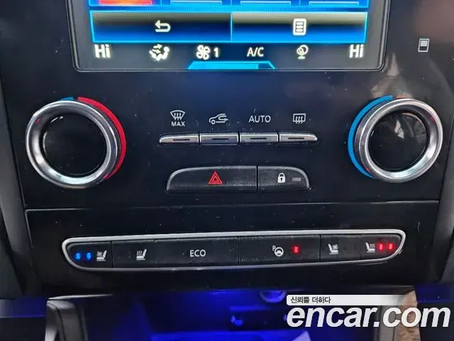 Renault Samsung QM6 2020 — Фото 18/20