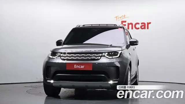Land Rover Discovery 5 2019 — Photo 2/20