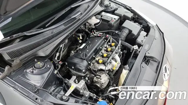 Hyundai The New Avante Hybrid 2020 — ფოტო 7/20