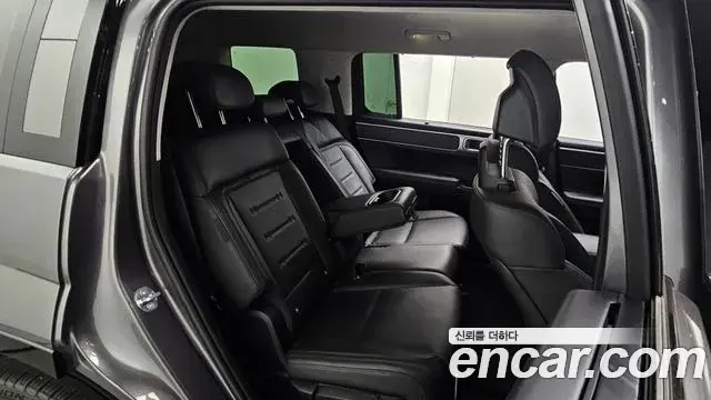 Hyundai Santa Fe 2023 — Şəkil 5/20