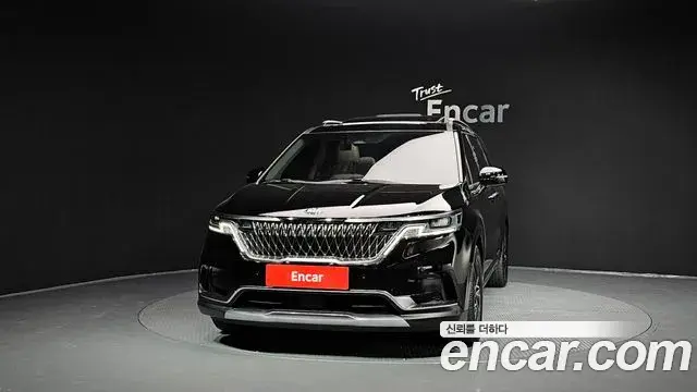 Kia Carnival 2020 — ფოტო 4/20