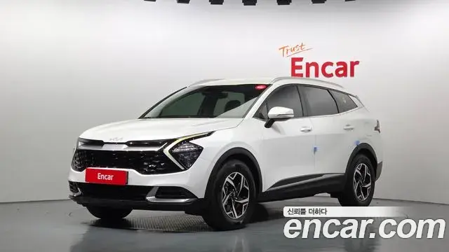 Kia Sportage 2021 — Фото 1/20