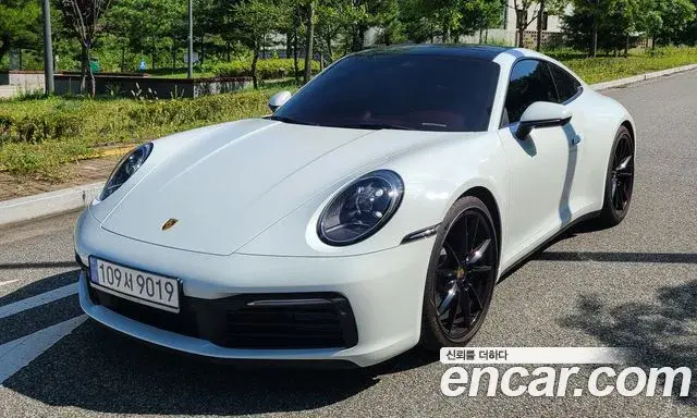 Porsche 911 2024 — ფოტო 14/18