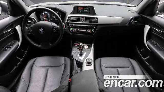 BMW 1 Series 2019 — Фото 10/20