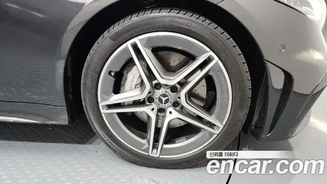 Mercedes-Benz CLS-Class 2022 — Фото 4/20