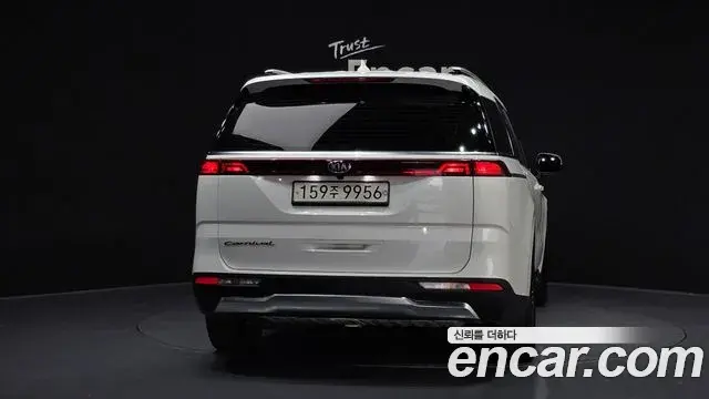 Kia Carnival 2020 — Фото 4/20