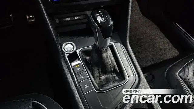 Volkswagen Tiguan Allspace 2022 — Şəkil 14/20