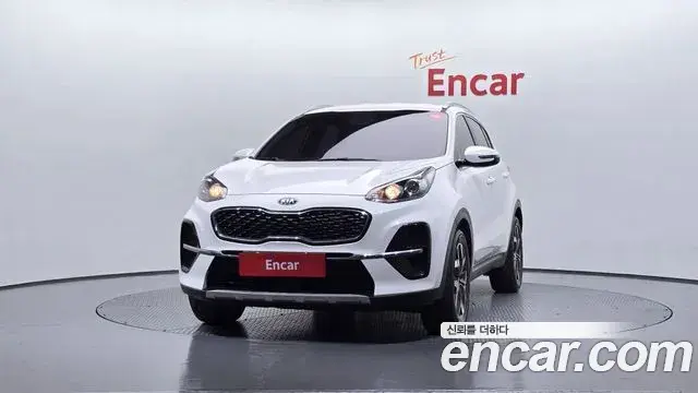 Kia Sportage The Bold 2020 — ფოტო 15/20
