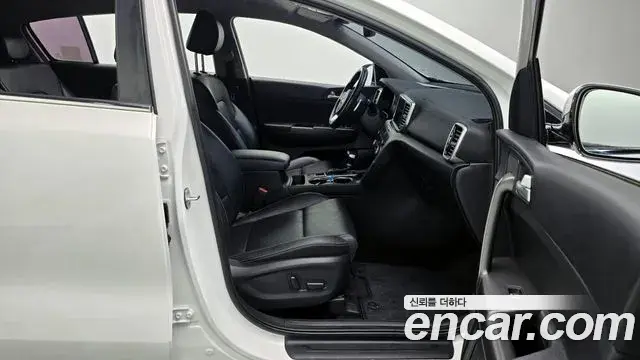 Kia Sportage The Bold 2020 — ფოტო 8/20