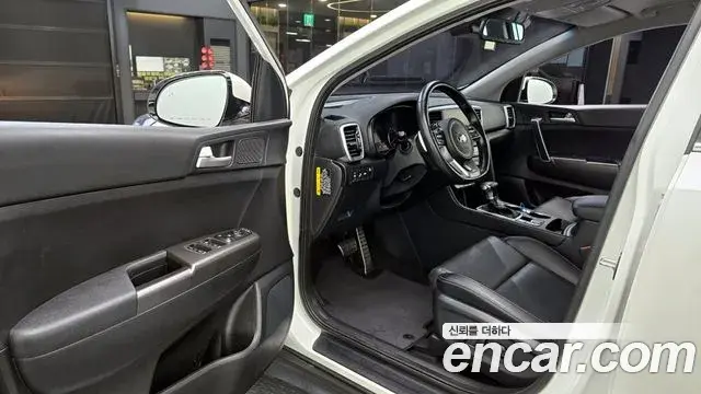 Kia Sportage The Bold 2020 — ფოტო 5/20
