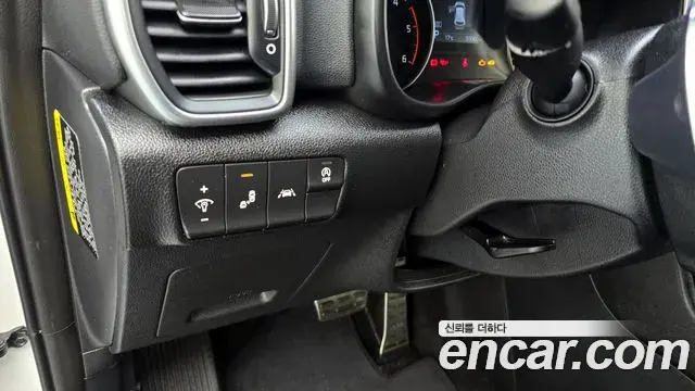 Kia Sportage The Bold 2020 — ფოტო 7/20