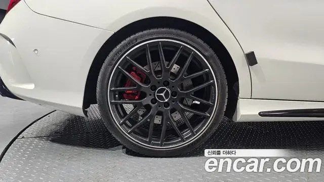 Mercedes-Benz CLA-Class 2018 — Фото 5/20