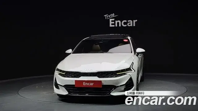 Kia K5 2022 — Şəkil 9/20