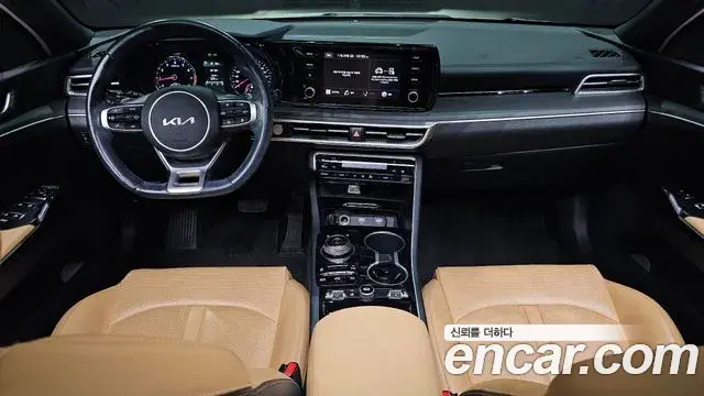 Kia K5 2022 — Şəkil 14/20