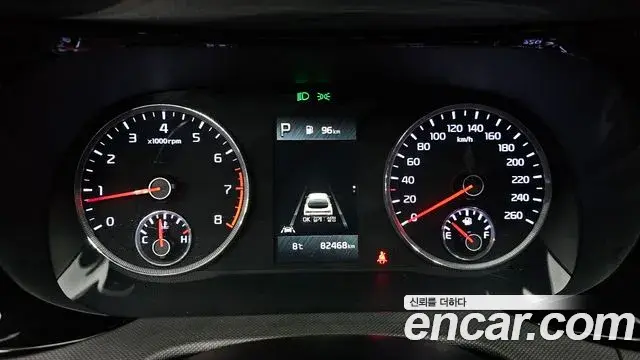 Kia K5 2022 — Şəkil 2/20
