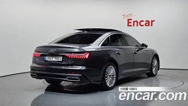 Audi A6 2021 — Şəkil 12/20