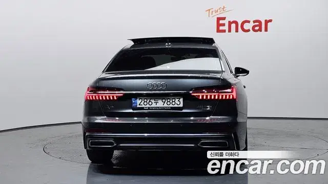 Audi A6 2021 — Şəkil 18/20
