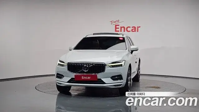 Volvo XC60 2018 — Şəkil 1/20