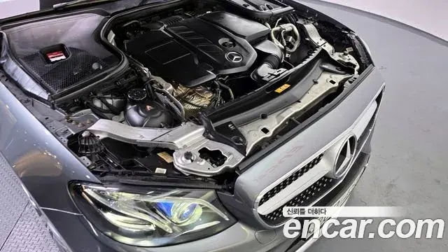 Mercedes-Benz E-Class 2019 — Şəkil 2/20