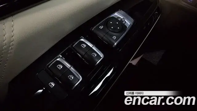 Kia Carnival 2020 — Фото 16/20