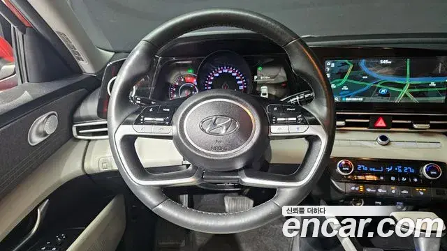 Hyundai The New Avante Hybrid 2022 — ფოტო 17/20