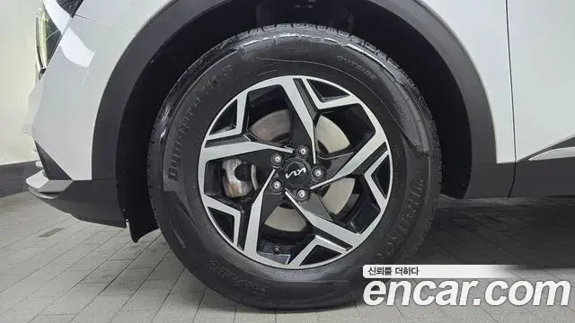 Kia Sportage 2022 — Photo 10/20