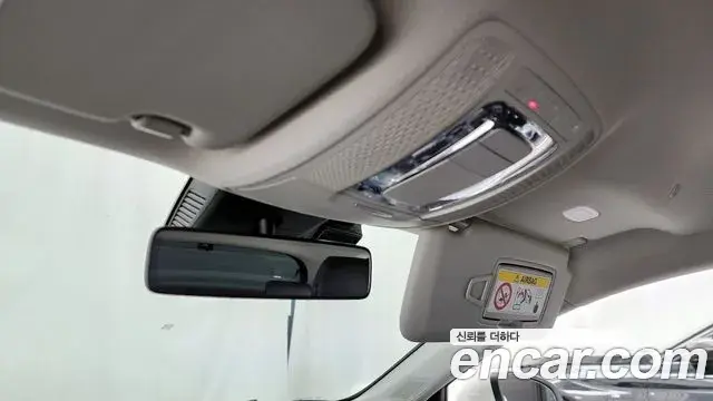 Mercedes-Benz A-Class 2020 — Photo 11/20