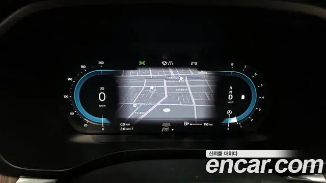 Volvo XC60 2022 — ფოტო 17/20