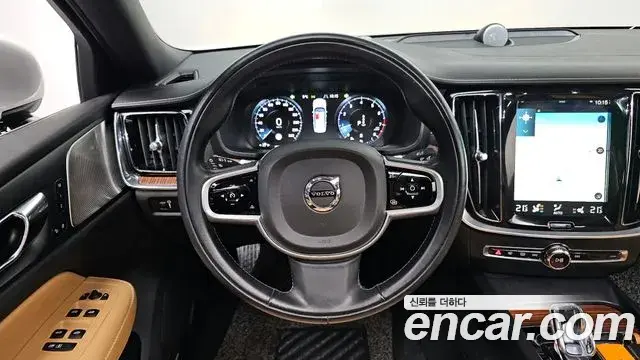 Volvo S60 2021 — Şəkil 9/20