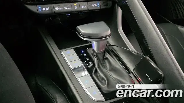 Hyundai The New Avante Hybrid 2020 — ფოტო 3/20