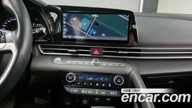 Hyundai The New Avante Hybrid 2020 — ფოტო 1/20