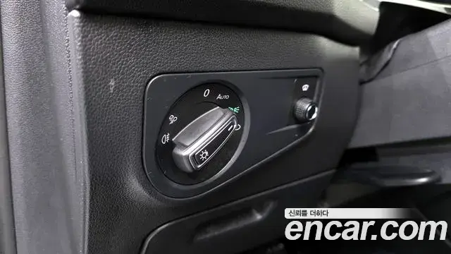 Volkswagen Tiguan Allspace 2022 — Photo 1/20