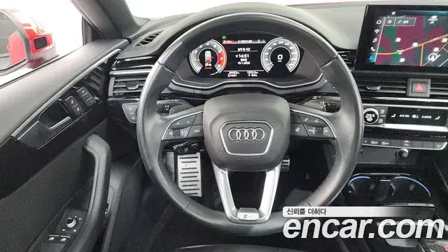 Audi A5 2021 — Фото 13/20