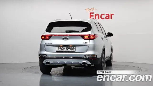 Kia Sportage The Bold 2019 — ფოტო 15/20