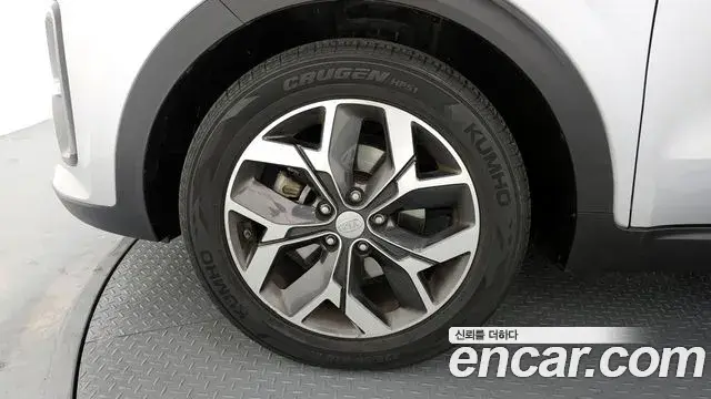 Kia Sportage The Bold 2019 — ფოტო 7/20
