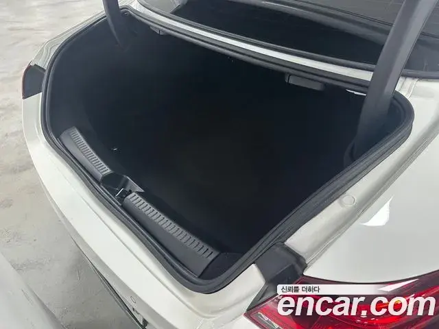 Mercedes-Benz CLA-Class 2023 — Фото 11/17