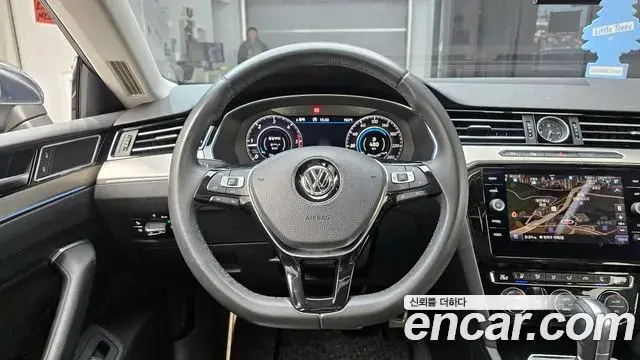Volkswagen Arteon 2018 — Фото 14/20